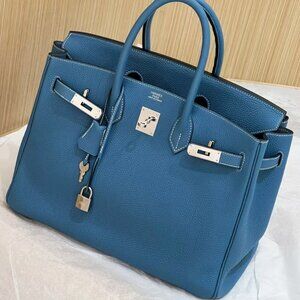 Classic Hermes Bag: A Stylish and Versatile Choice for Elegance